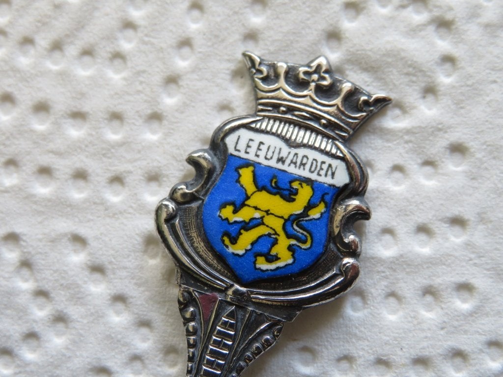 Verzilverd Lepeltje Wapen Leeuwarden (porselein), Verzenden, Verzilverd, Zo goed als nieuw, Bestek