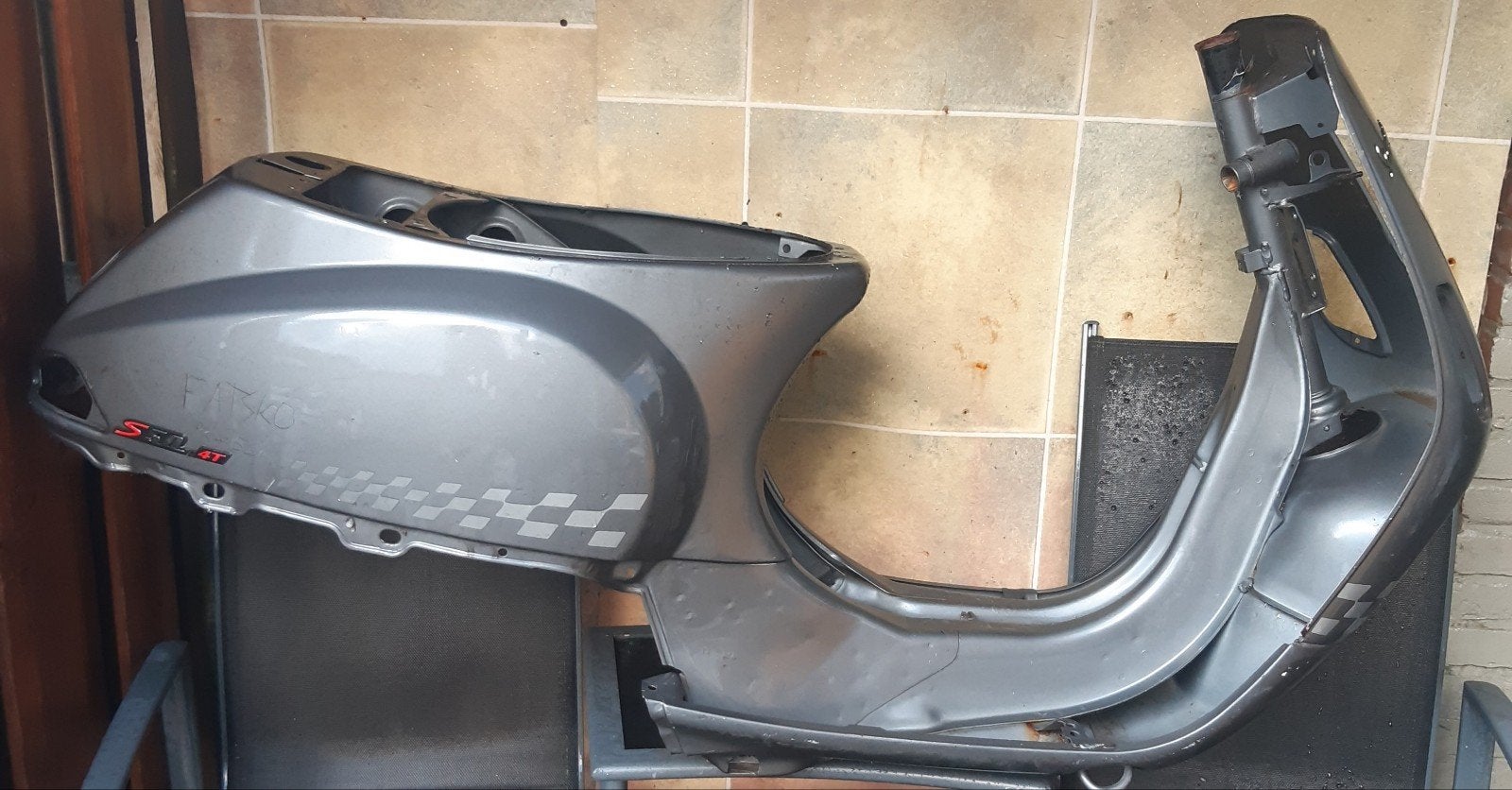 Te Koop Vespa S Frame Zonder Kenteken En Zonder 123, Fietsen en Brommers, Brommeronderdelen | Scooters, Ophalen, Gebruikt, Frame
