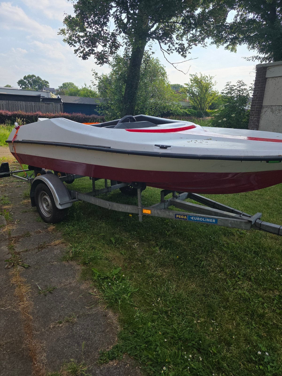 Speedboot te koop – sportieve boot inclusief trailer, Watersport en Boten, Speedboten, Ophalen