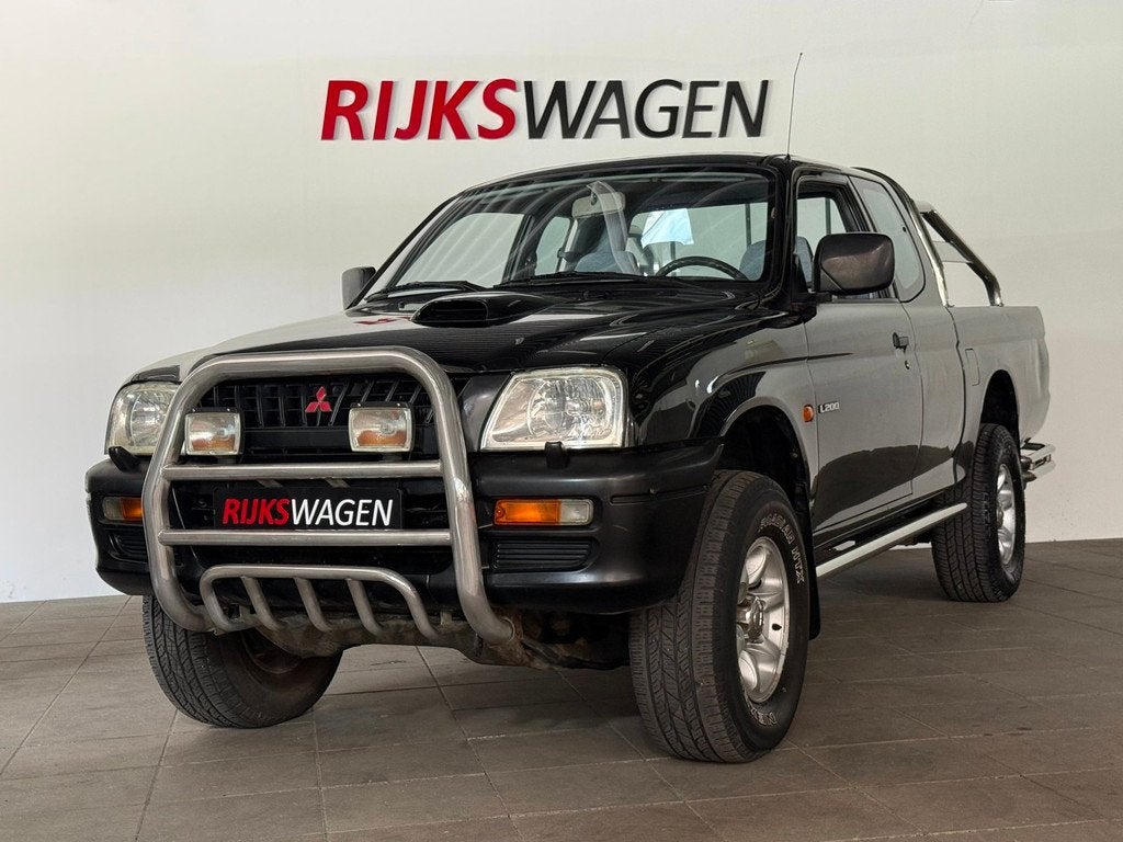 Mitsubishi L 200 2.5 Club Cab Grijskenteken/4X4/Youngtimer, Auto's, Euro 2, Stof, Gebruikt, Huisgarantie