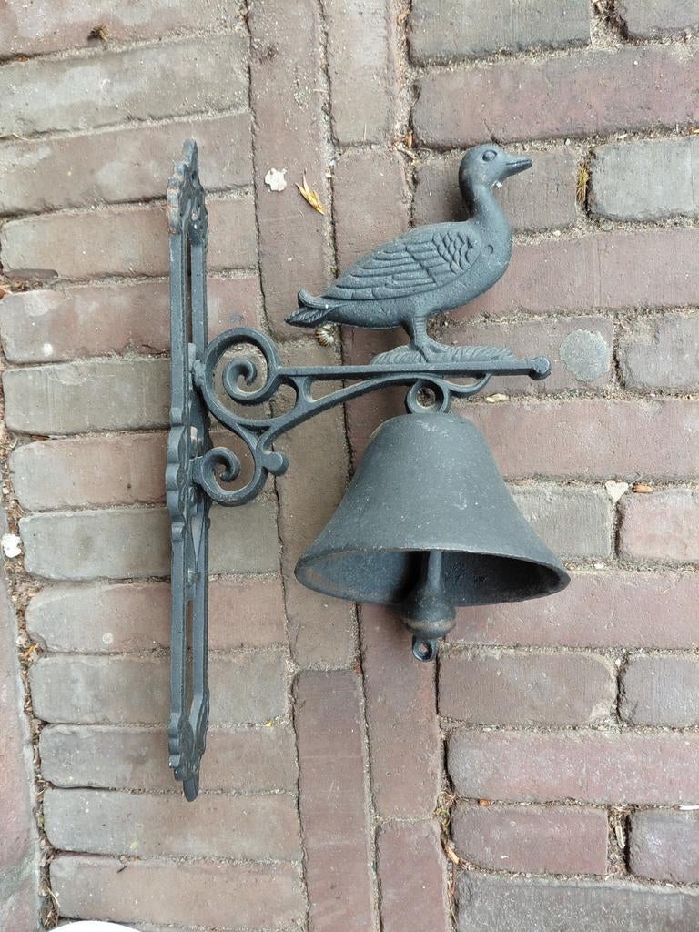 Zware gietijzeren deurbel, Tuin en Terras, Tuinwanddecoratie, Ophalen, Gebruikt