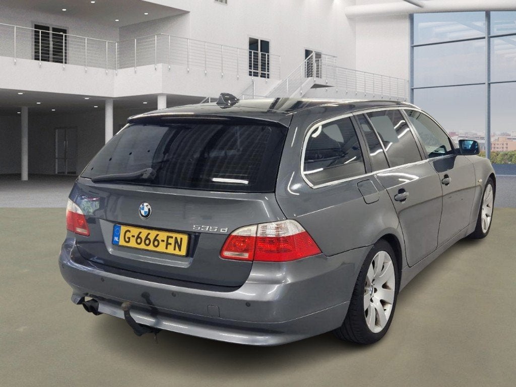 BMW 5-serie Touring 535d, Auto's, Electronic Stability Program (ESP), 1780 kg, Achterwielaandrijving, Gebruikt