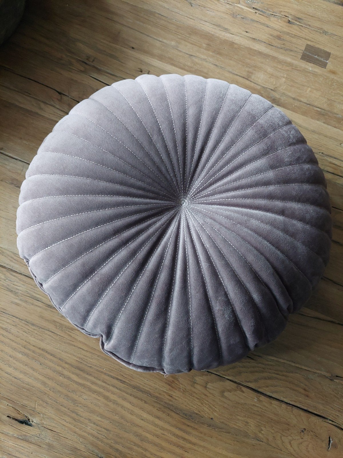 Prachtig velours sierkussen in nieuwstaat, Ophalen of Verzenden, Zo goed als nieuw, Roze, Rond