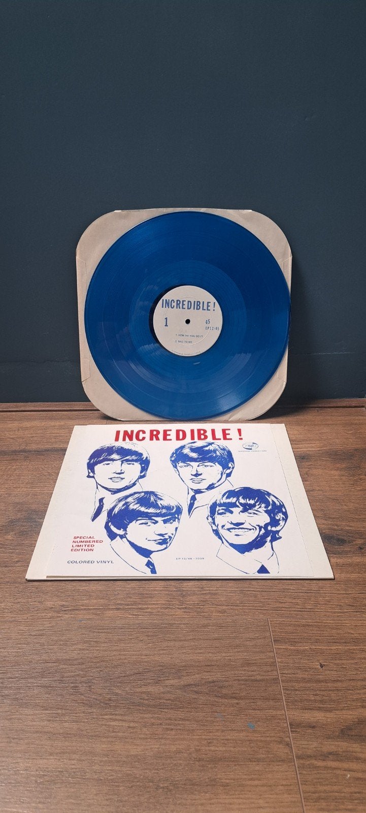 The Beatles - Incredible! 104/1000., LP, Pop, Ophalen of Verzenden, Zo goed als nieuw