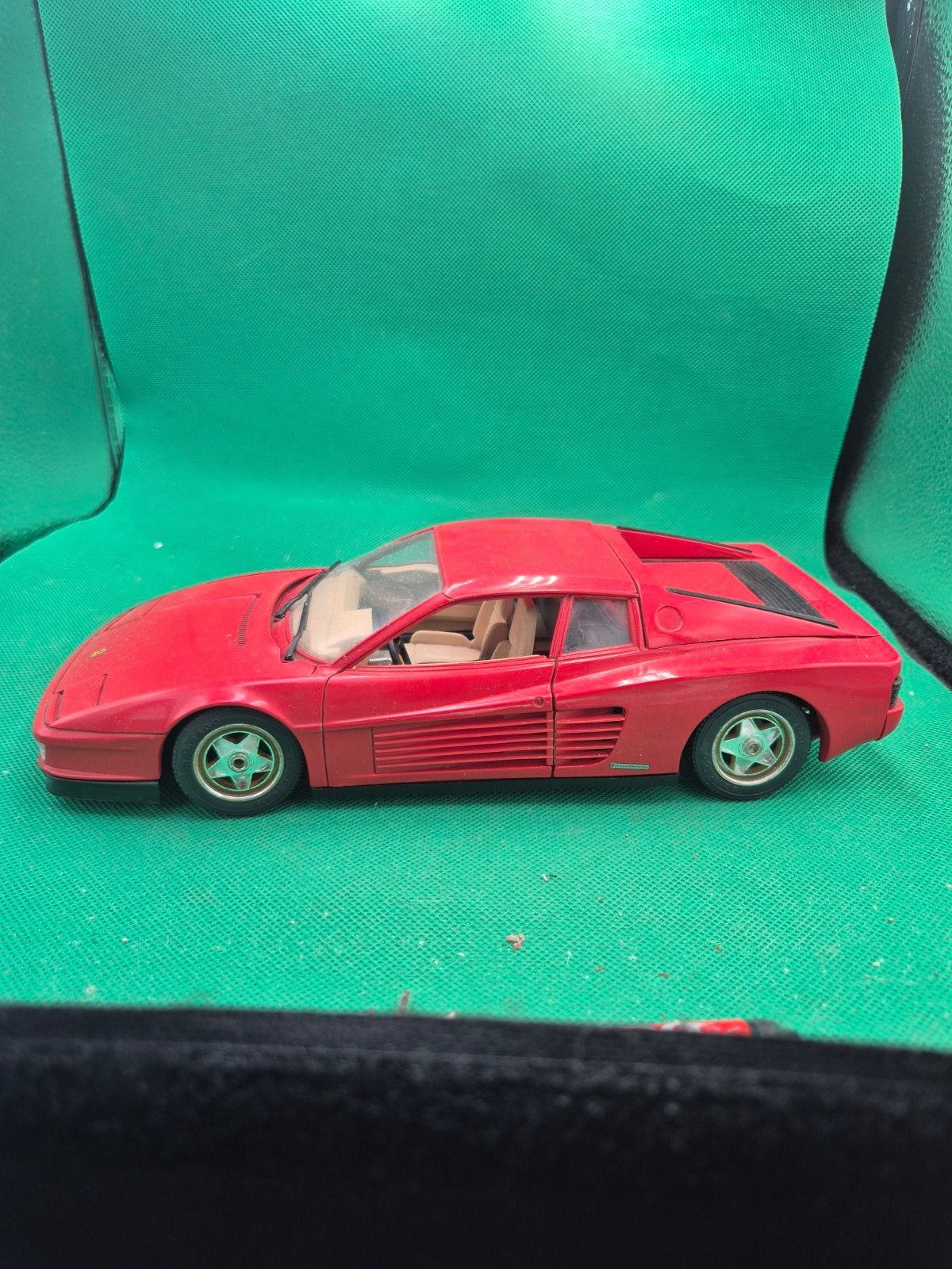 509 Ferrari Testarossa 1/18 Bburago, Ophalen of Verzenden, Zo goed als nieuw, Bburago