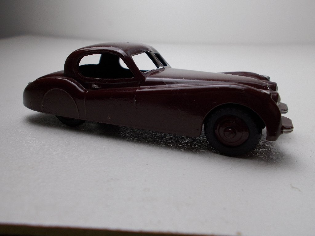 1954 Dinky Toys 157 JAGUAR XK120 COUPE (Gerestaureerd.), Ophalen of Verzenden, Gebruikt, Auto, Dinky Toys