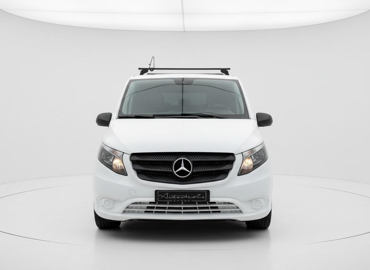 Mercedes-Benz Vito 110 CDI AIRCO - TREKHAAK - CRUISE - STOEL, Auto's, Voorwielaandrijving, Gebruikt, Bedrijf, 1827 kg