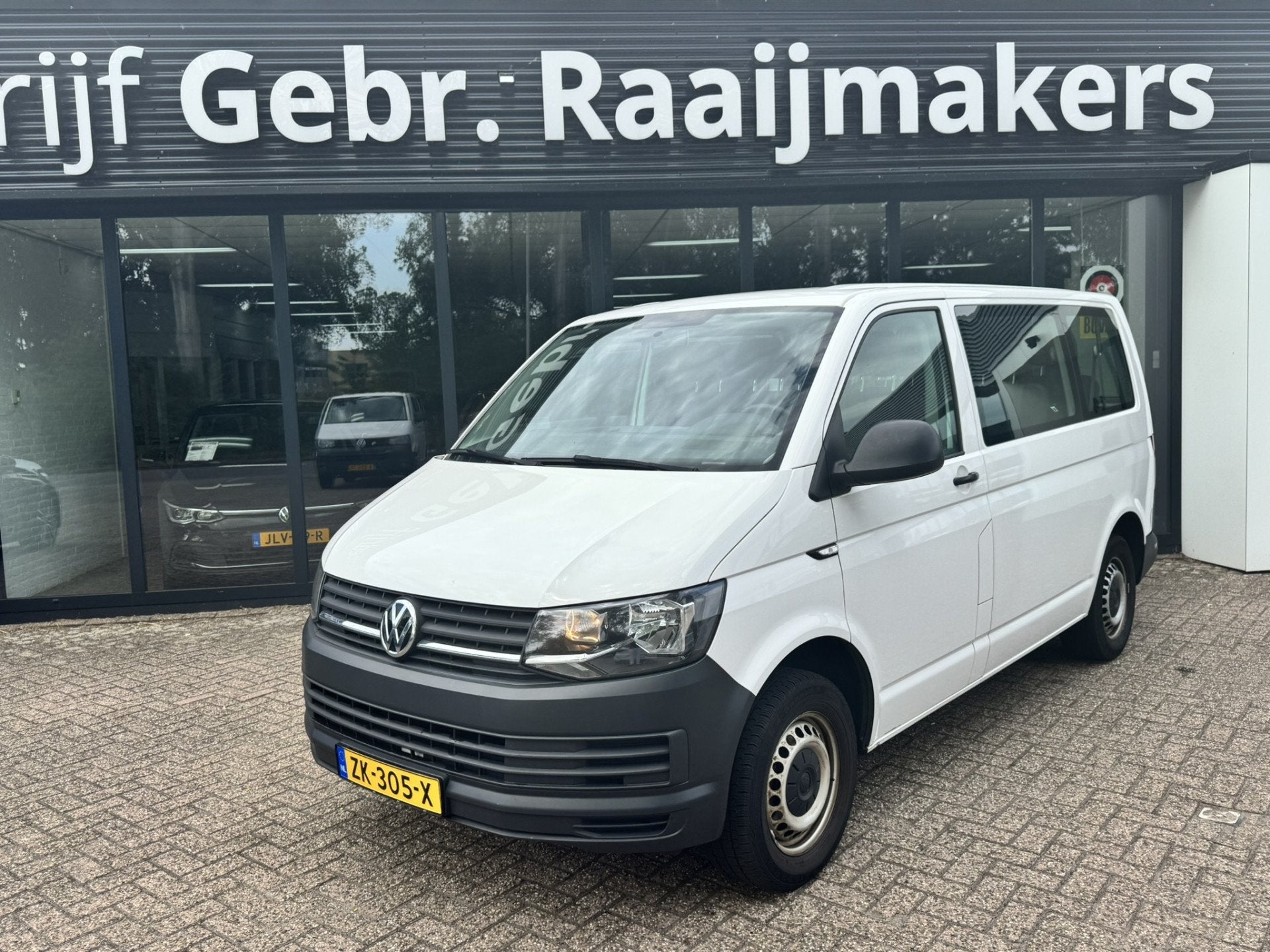 Volkswagen Transporter Kombi 2.0 TDI L1H1 *Climatronic* 9-pe, Auto's, Voorwielaandrijving, 15 km/l, Gebruikt, Euro 6