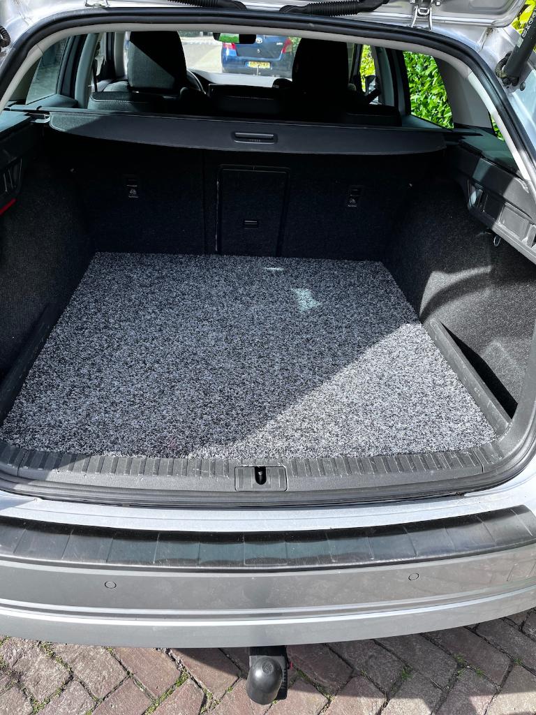 Kofferbak schaal met vlakke laadvloer voor Skoda Octavia 3/4, Auto-onderdelen, Interieur en Bekleding, Skoda, Gebruikt, Ophalen