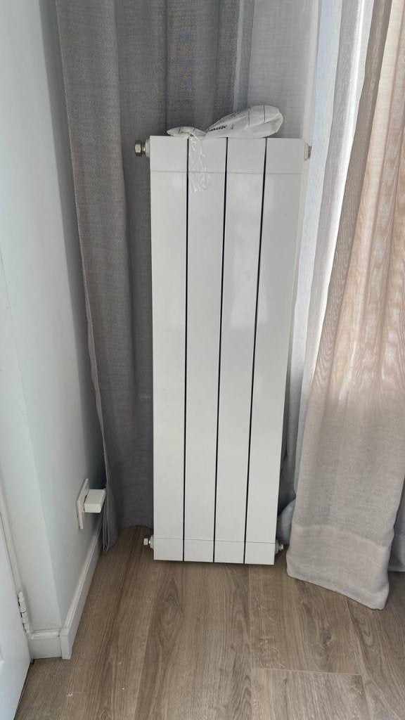 Zo goed als nieuwe radiator, Radiator, Minder dan 60 cm, Ophalen of Verzenden, Zo goed als nieuw