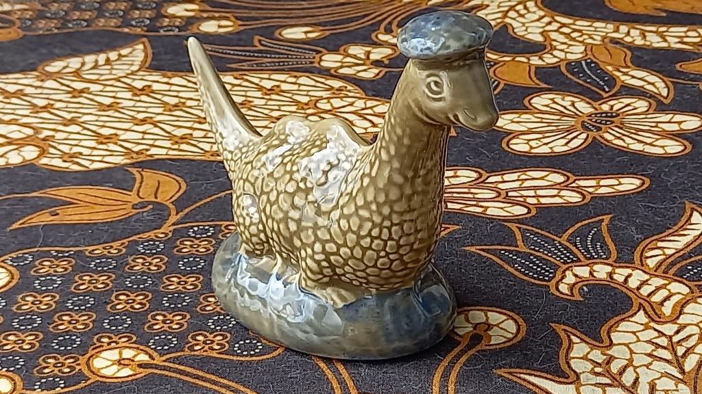 Nessie mooie oude volle Beswick whisky decanter 12,5 cm., Ophalen of Verzenden