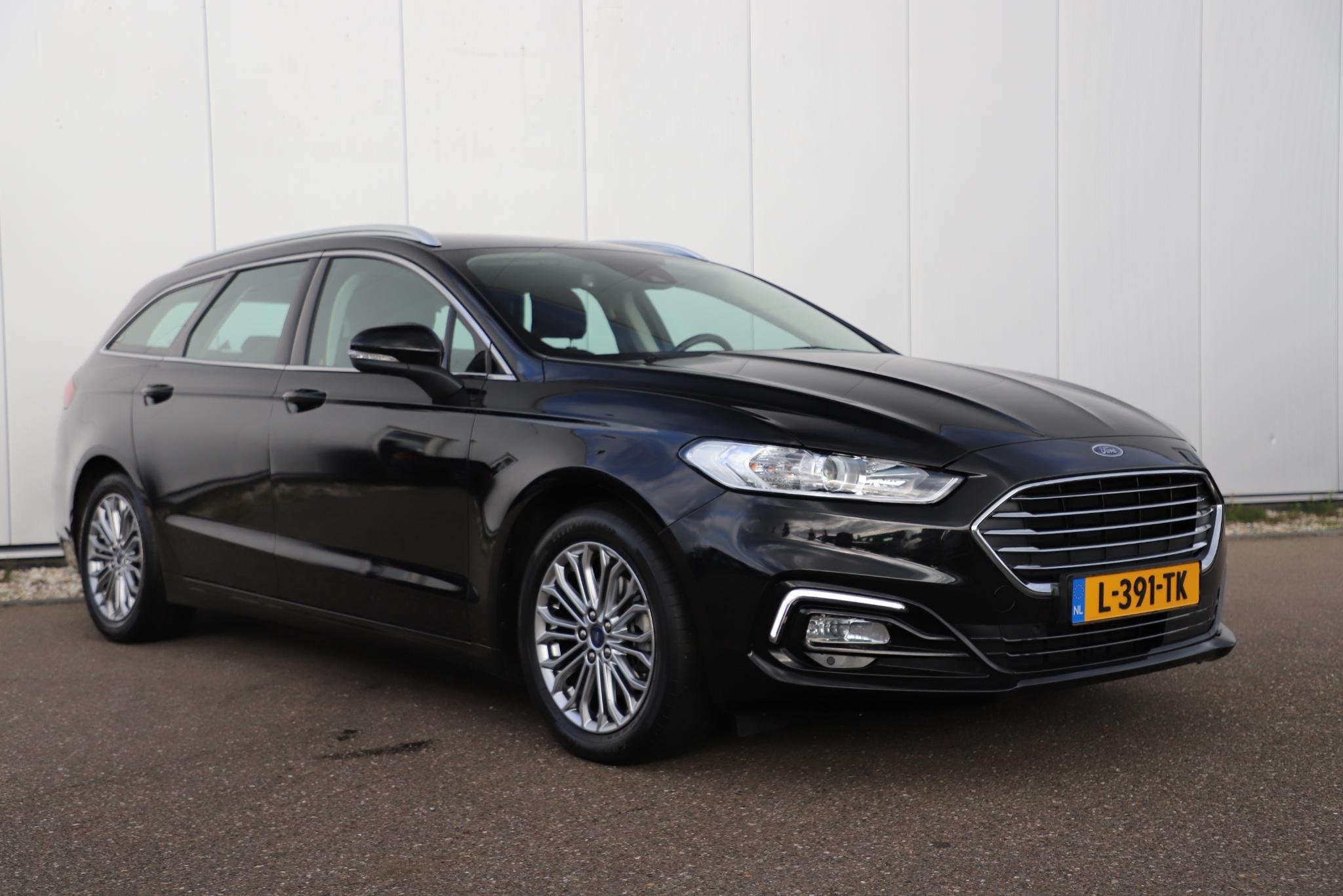 Ford Mondeo Wagon 2.0 IVCT HEV Titanium 17 inch LMV Carplay, Auto's, Ford, 188 pk, Stof, Gebruikt, 4 cilinders