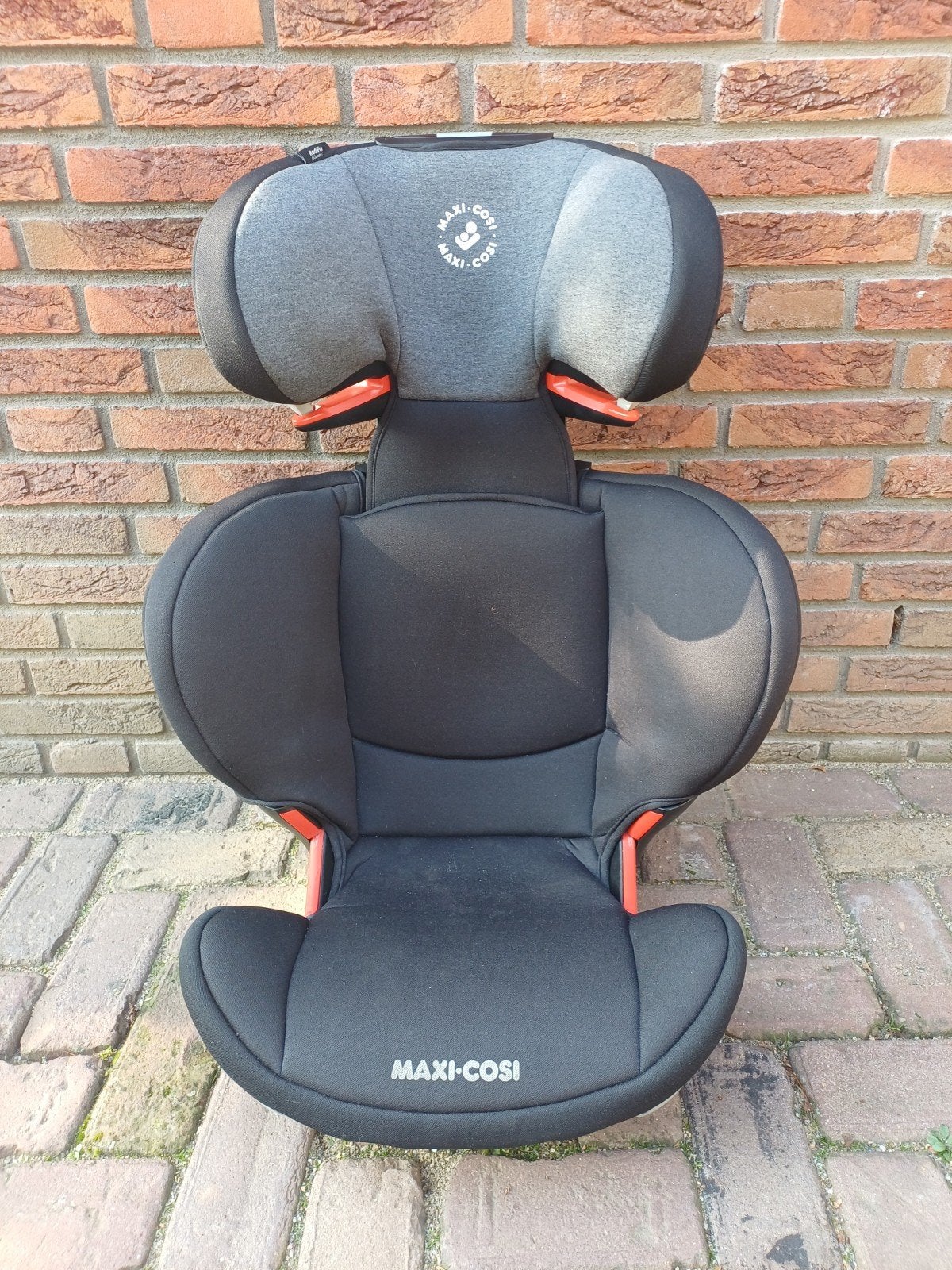 Maxi Cosi Autostoel Rodifix, voorzien van Isofix systeem, Ophalen, 15 t/m 36 kg, Zijbescherming, Zo goed als nieuw