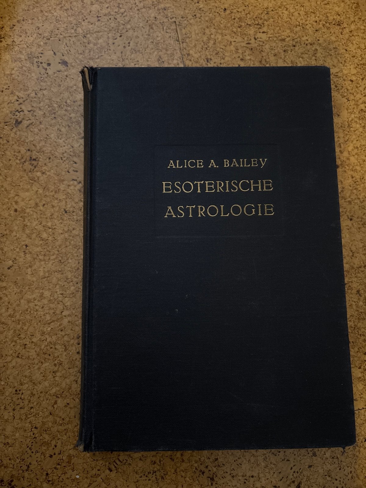 Esoterische Astrologie - Alice A. Bailey, Boeken, Ophalen of Verzenden, Gelezen, Astrologie, Achtergrond en Informatie