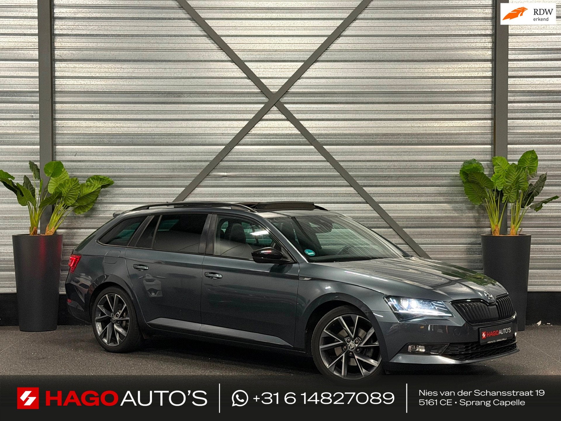 Skoda Superb Combi 2.0 TSI SportLine LED/NAVI/PANO/SFEERV/CA, Auto's, Gebruikt, 4 cilinders, 1984 cc, Origineel Nederlands