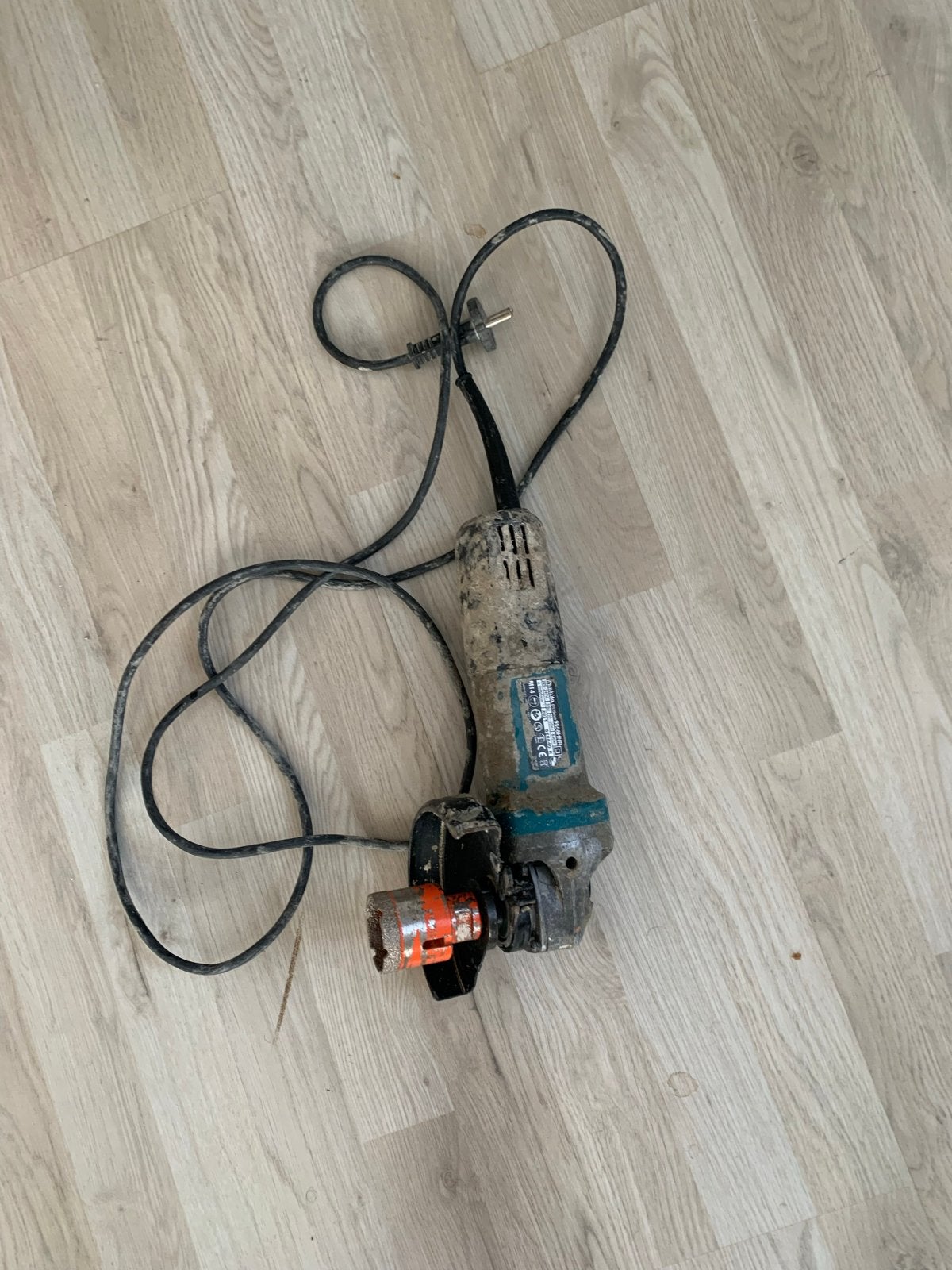 Makita 9550HNF Haakse Slijper - Gebruikt, Ophalen, Gebruikt, 600 tot 1200 watt, Overige typen