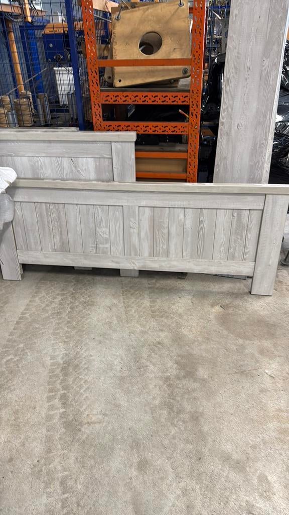 Bed 90x200, Huis en Inrichting, Slaapkamer | Bedden, Ophalen, Overige materialen, Eenpersoons, Zo goed als nieuw