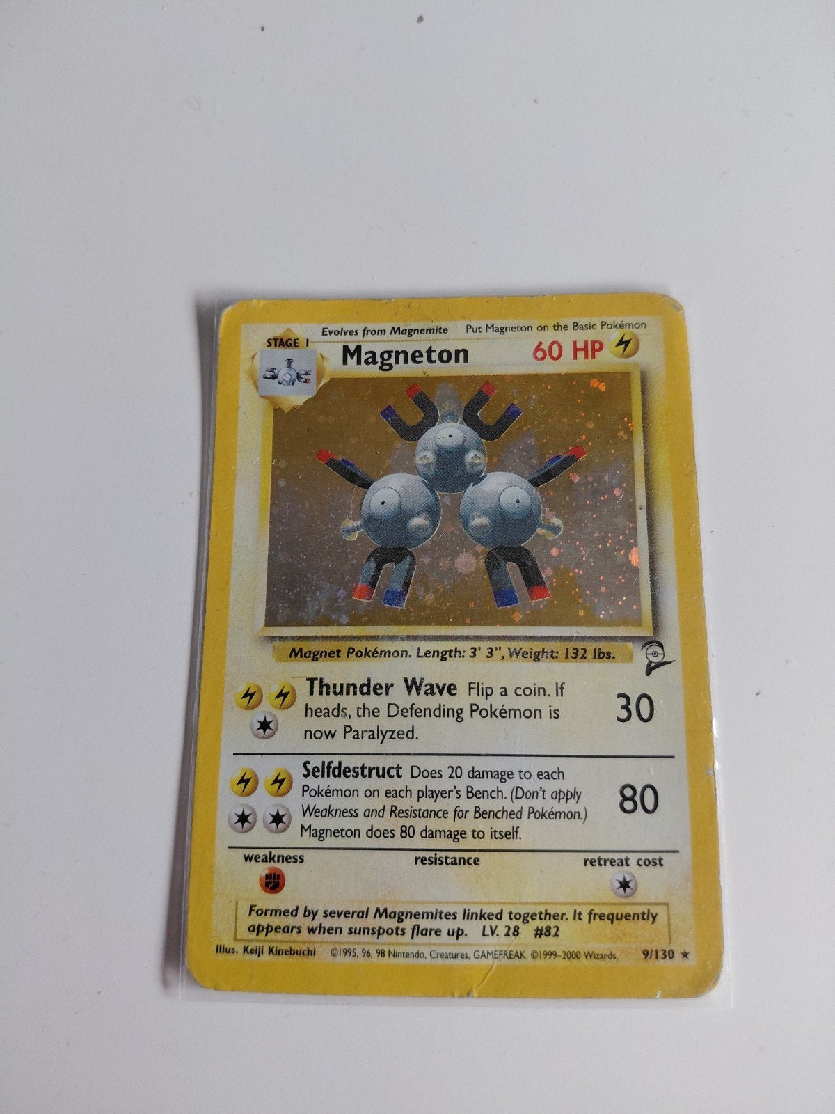 magneton holo base 2, Hobby en Vrije tijd, Verzamelkaartspellen | Pokémon, Ophalen of Verzenden, Zo goed als nieuw