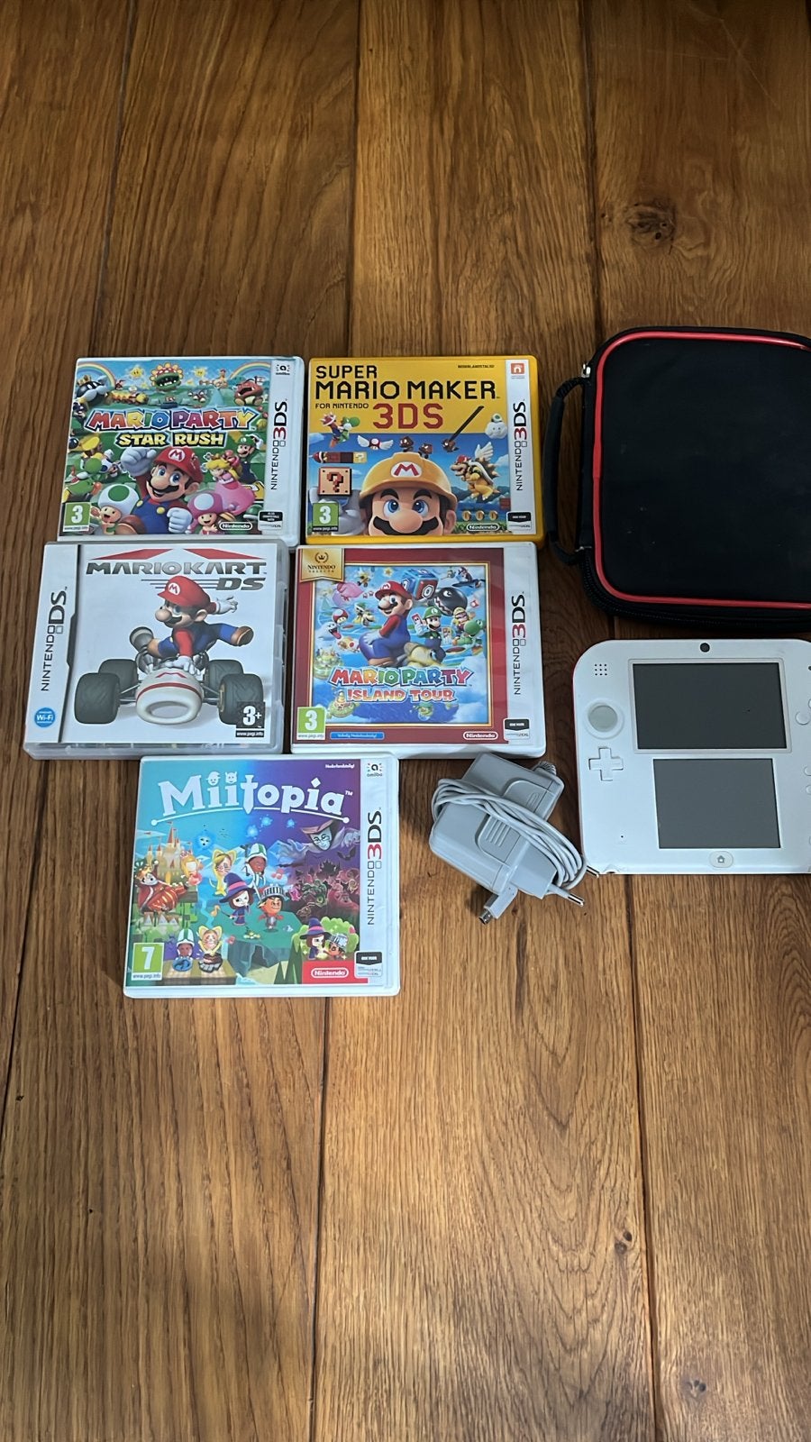 Nintendo 2DS met 5 Mario games en hoesje, Spelcomputers en Games, Games | Nintendo 2DS en 3DS, Ophalen, Gebruikt, Overige genres