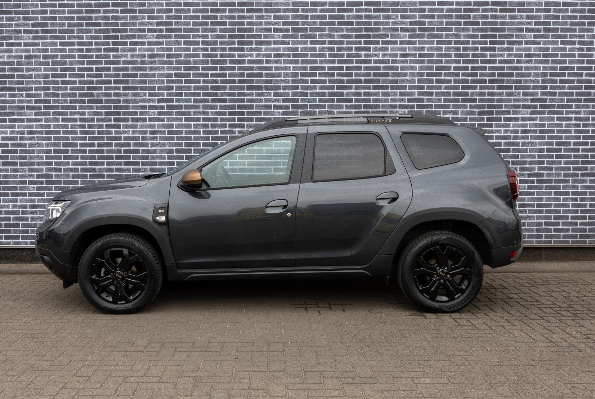 Dacia Duster 1.3 TCe 150 EDC Extreme | Trekhaak | 360 Graden, Auto's, Dealer onderhouden, Stof, Gebruikt, 4 cilinders