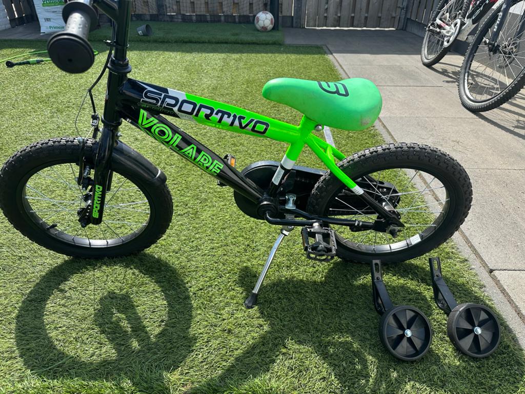 Volare Sportivo Kinderfiets 16 inch met zijwieltjes, Ophalen of Verzenden, Gebruikt, 16 tot 20 inch, Zijwieltjes