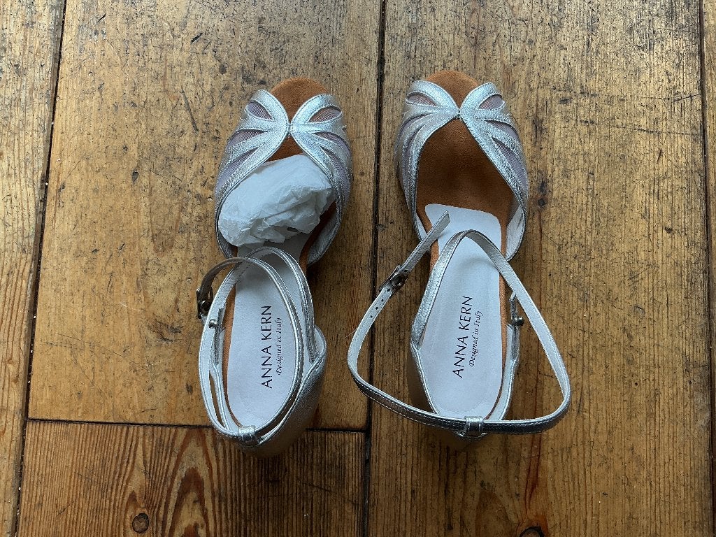 Anna Kern dansschoenen maat 5, Ophalen of Verzenden, Zo goed als nieuw, Schoenen