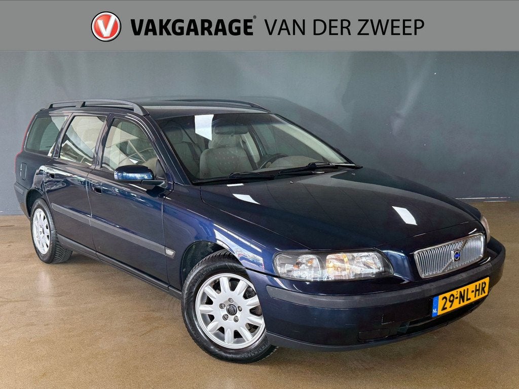 Volvo V70 2.4 | Automaat (bj 2003), 1556 kg, Blauw, 2435 cc, 170 pk