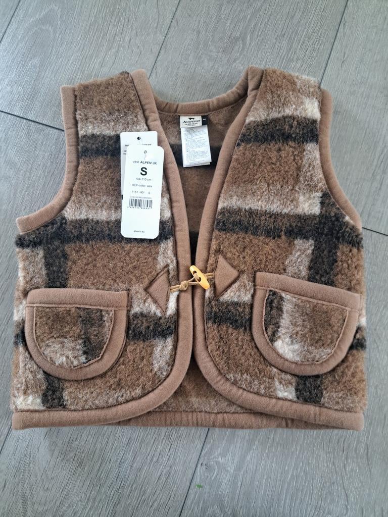 Alwero kinder vest/ bodywarmer maat s NIEUW, Kinderen en Baby's, Ophalen of Verzenden, Nieuw, Jongen, Jas
