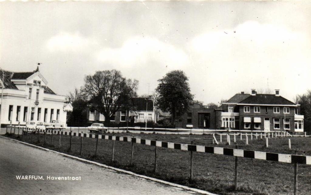 Warffum, Havenstraat - auto - ongelopen, Ophalen of Verzenden, 1960 tot 1980, Ongelopen, Groningen