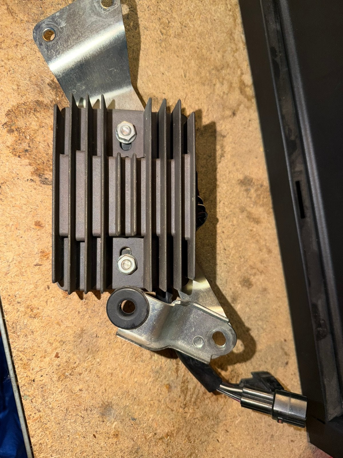 Originele Suzuki Gsxr 750/1000 spanningsregelaar, Ophalen of Verzenden