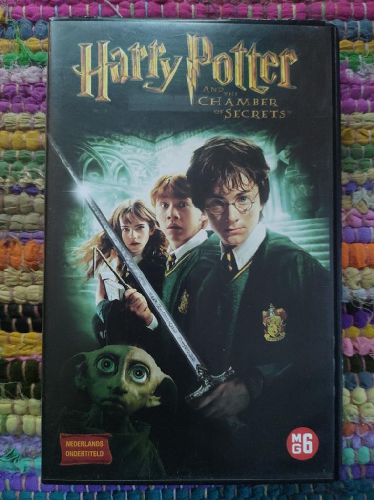 Harry Potter en de Geheime Kamer (VHS), Cd's en Dvd's, VHS | Film, Vanaf 6 jaar, Ophalen of Verzenden, Gebruikt, Science Fiction en Fantasy