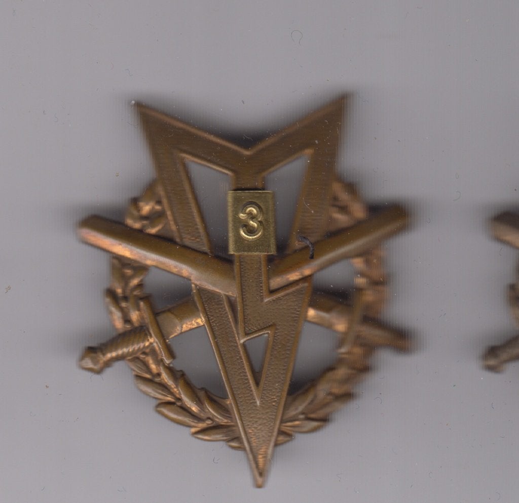 MLV-speld brons met 3, Ophalen of Verzenden, Landmacht, Nederland, Embleem of Badge