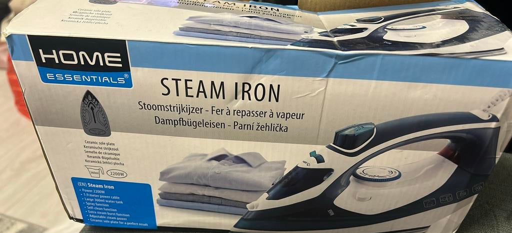 Strijkijzer, Ophalen of Verzenden, Zo goed als nieuw, Strijkijzer met snoer