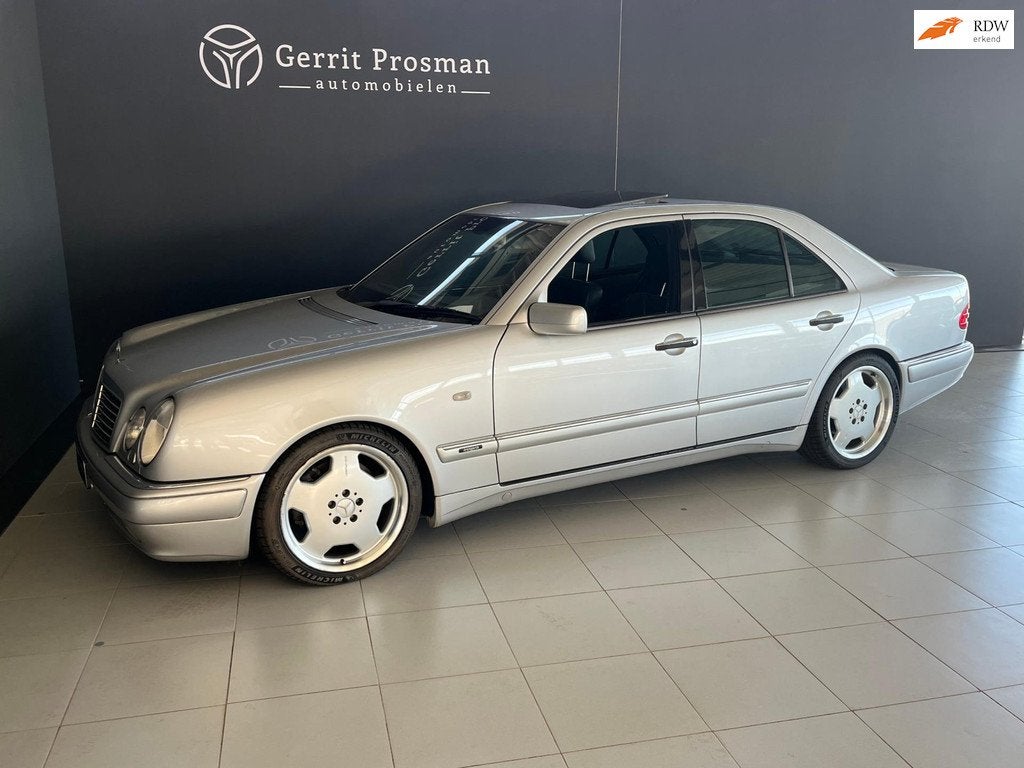 Mercedes-Benz E-klasse AMG 50 AMG (W210) | 86.000 KM | M119, Achterwielaandrijving, 1650 kg, 347 pk, Leder