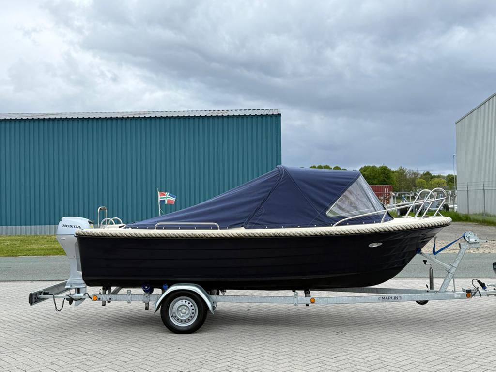 Stijlvolle Sloep 510 met Honda Buitenboordmotor en Trailer, Ophalen, Zo goed als nieuw
