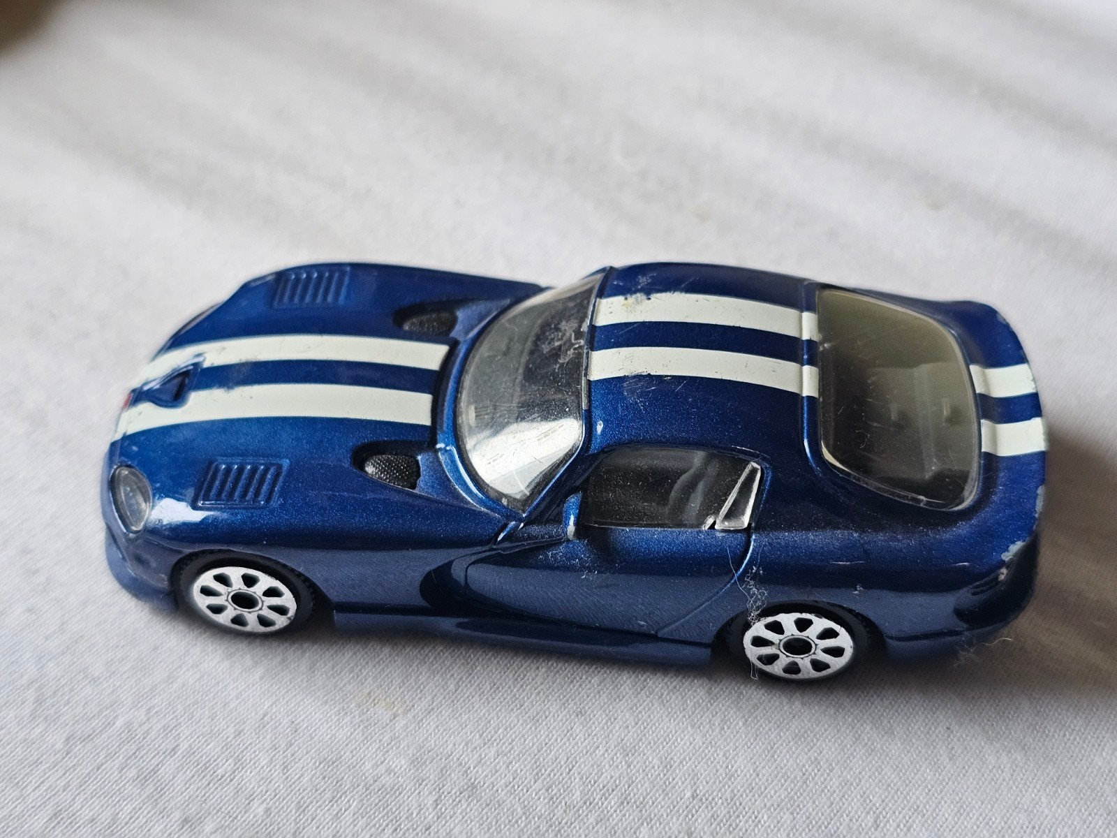 Bburago Dodge Viper GTS 1/43 modelauto, Hobby en Vrije tijd, Ophalen of Verzenden, Gebruikt, Auto, Overige merken