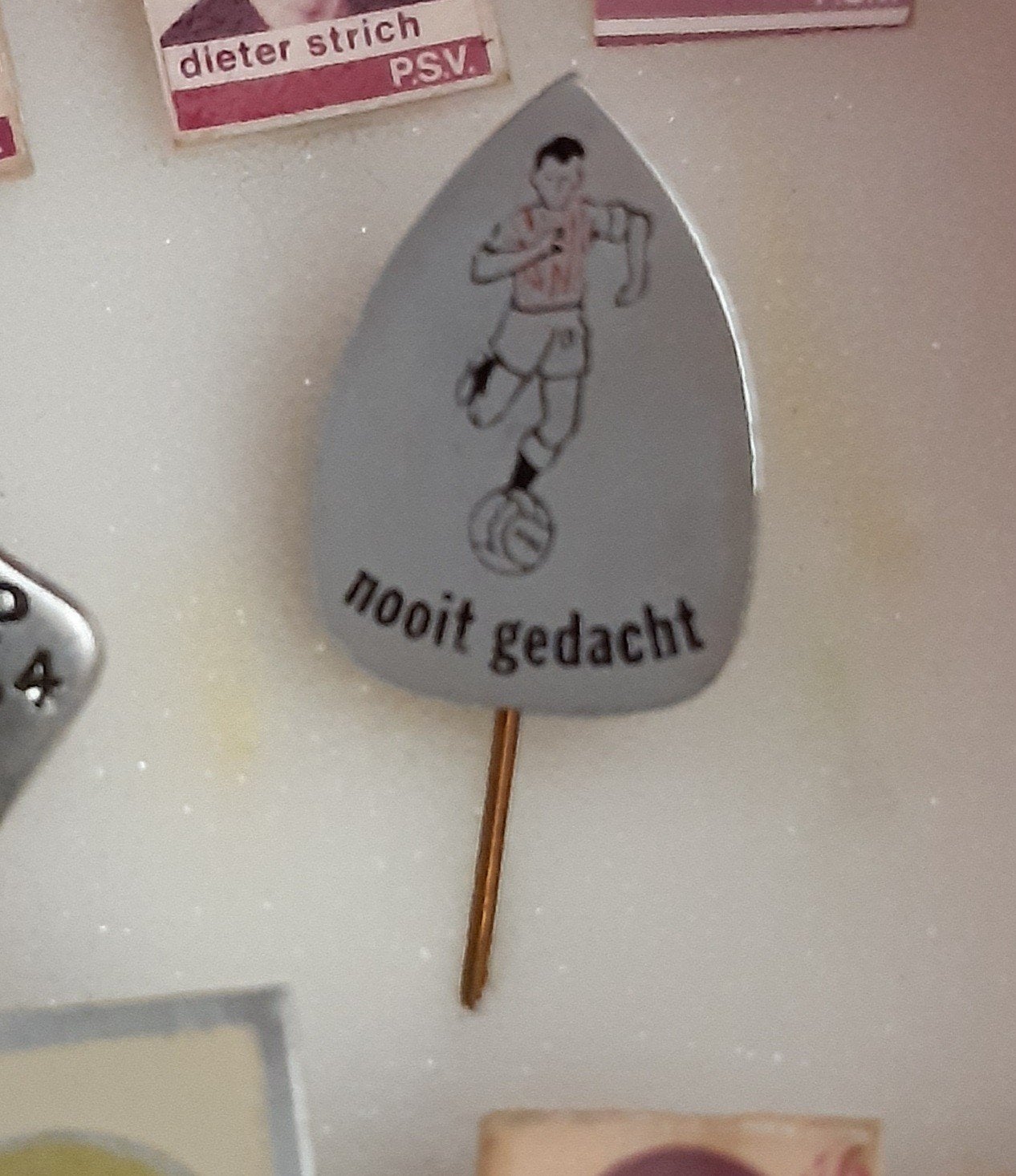 Speldje Nooitgedacht, Ophalen of Verzenden, Nieuw, Sport, Speldje of Pin