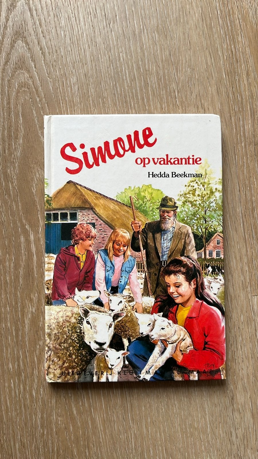 Simone op vakantie - Hedda Beekman, Ophalen of Verzenden, Gelezen, Fictie