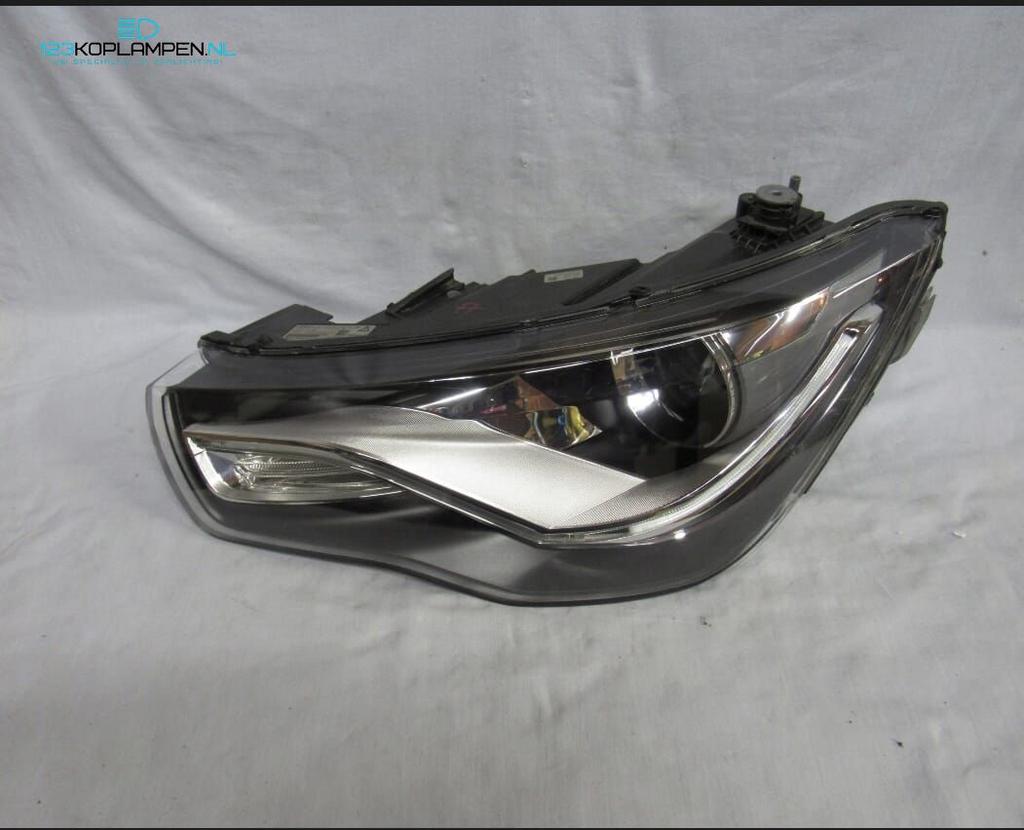 Audi A1 8X Bi-Xenon koplamp links, Ophalen, Gebruikt, -, -