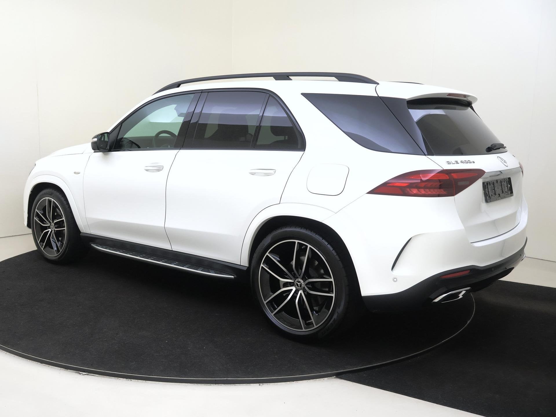 Mercedes-Benz GLE-klasse 400 e 4MATIC AMG Line /Panoramadak, Auto's, Automaat, Dealer onderhouden, Gebruikt, 4 cilinders