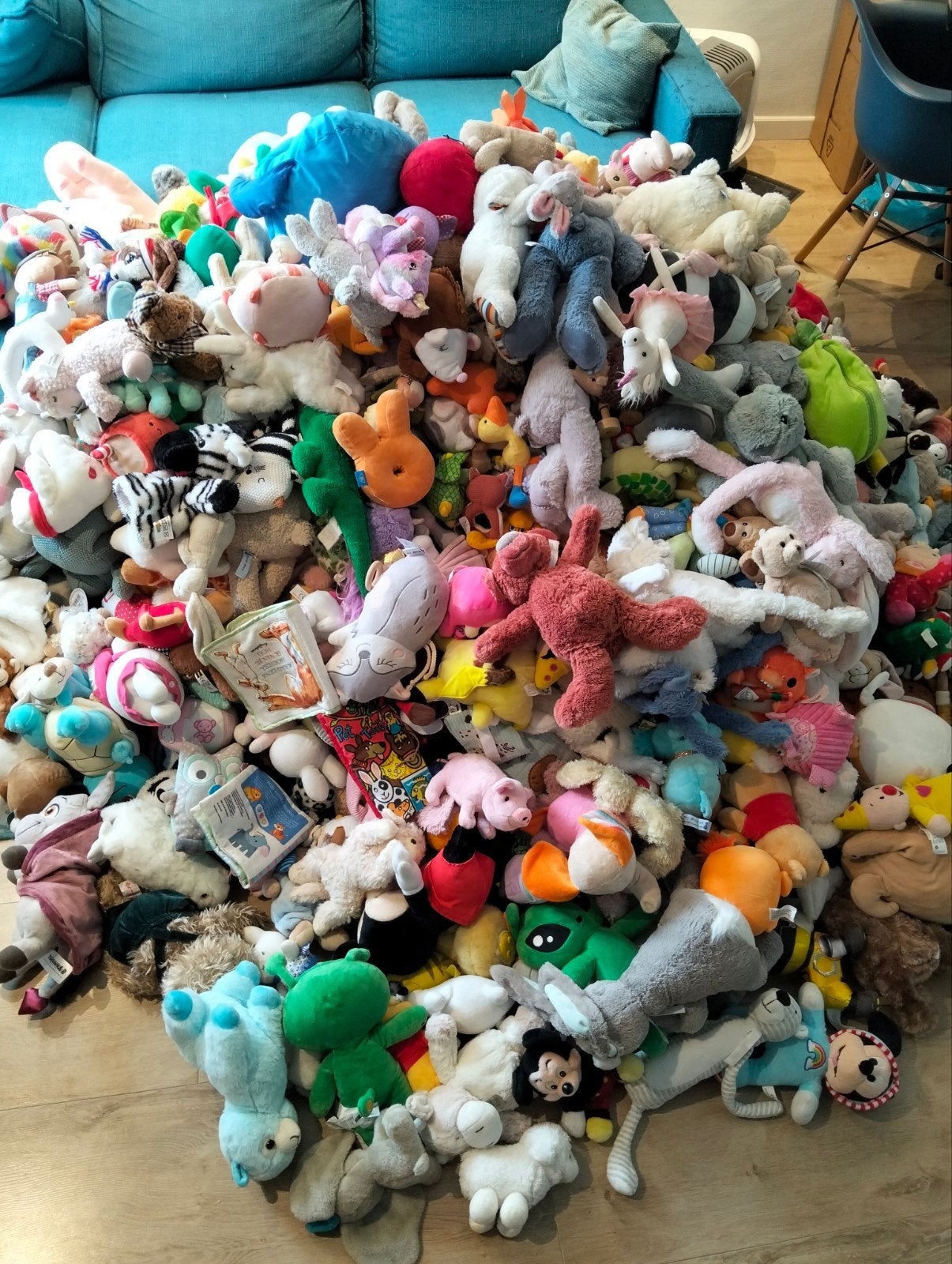 Kom uitzoeken, super grote partij knuffels, Kinderen en Baby's, Ophalen