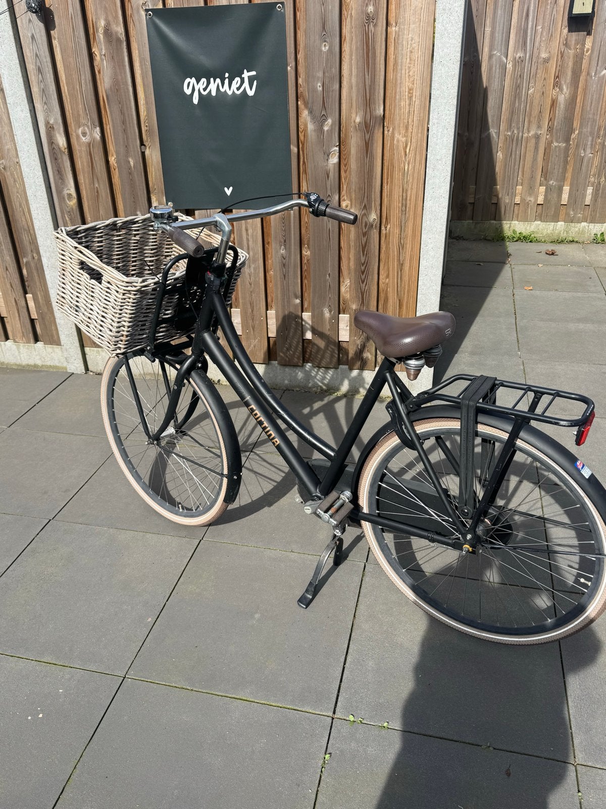 Cortina Transportfiets met mand, Terugtraprem, Gebruikt, Versnellingen, 56 cm of meer