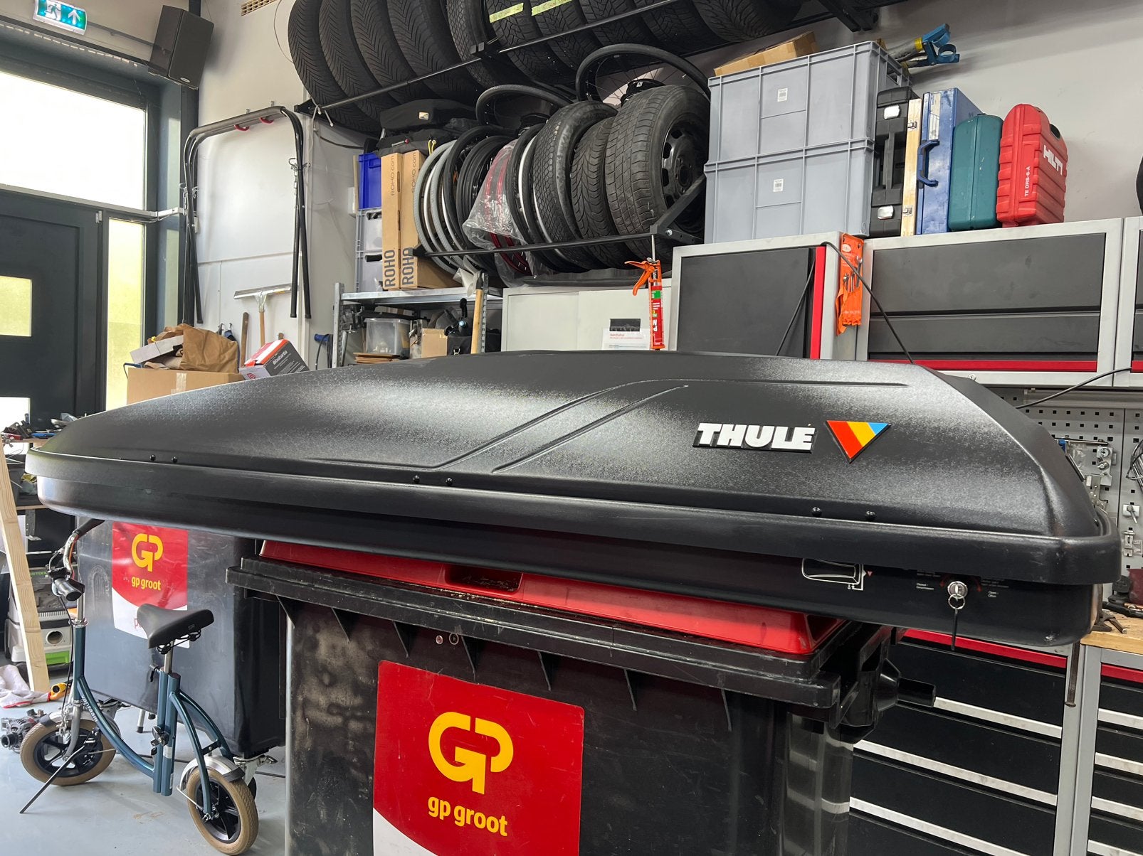 Thule Evolution 900 Dakkoffer – XXL (600L), Auto diversen, Dakkoffers, Ophalen, Gebruikt