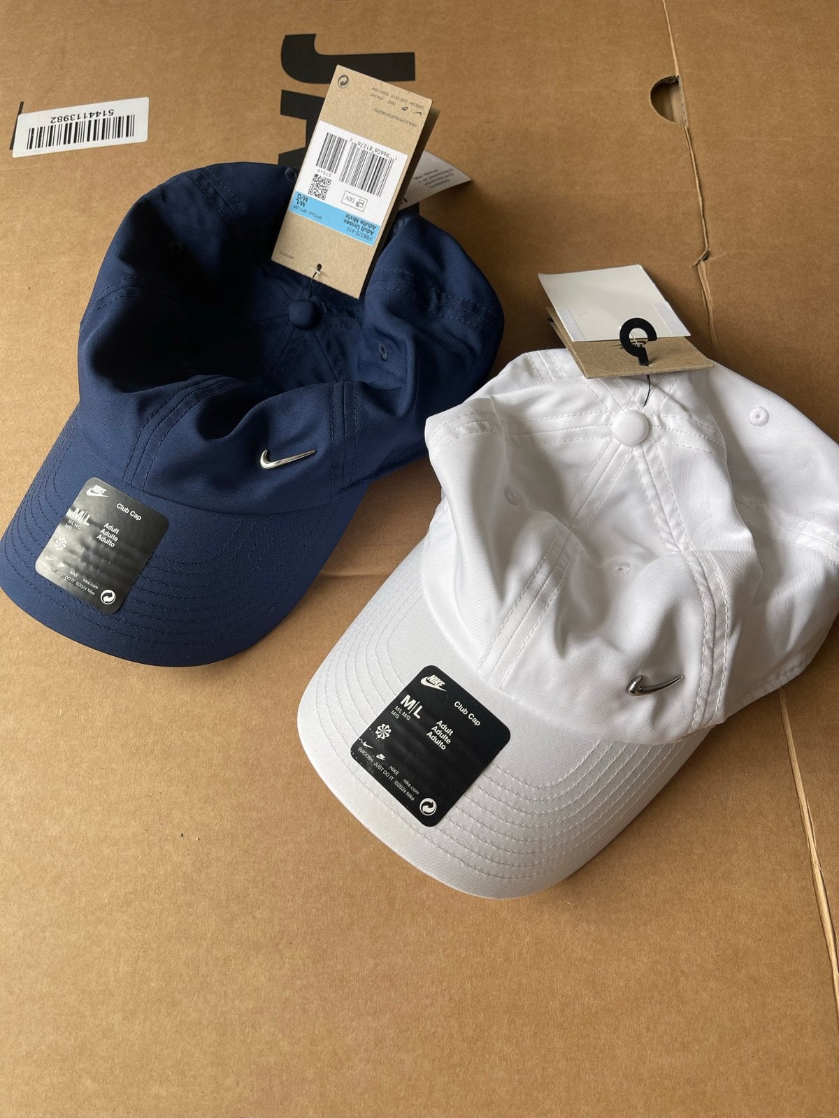 Nike Club Cap - Nieuw met labels (Wit & Blauw), Ophalen of Verzenden, Nieuw, One size fits all, Pet