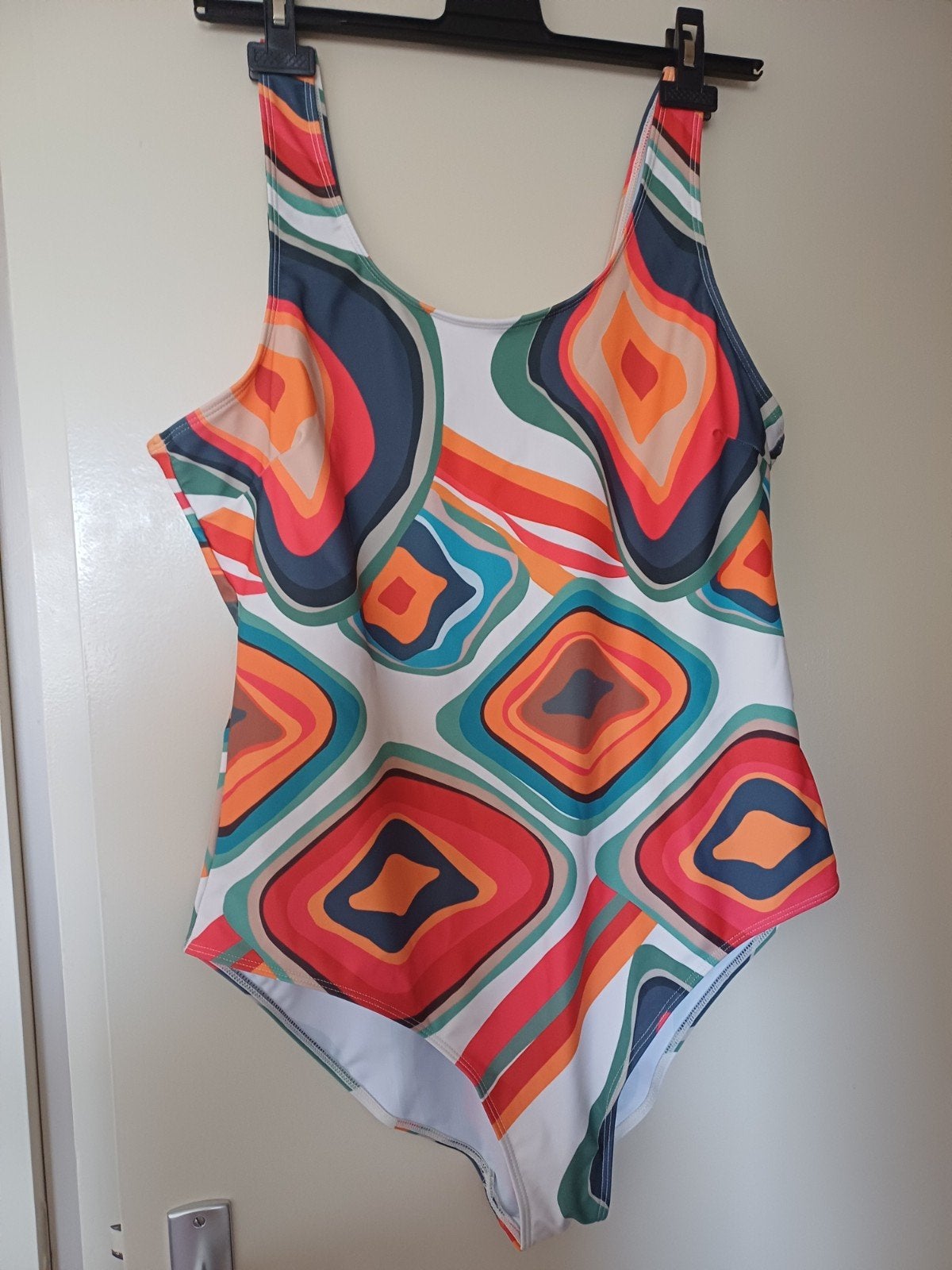 Nieuw badpak met kleurrijke print - Maat 4XL, Ophalen of Verzenden, Nieuw, Meerkleurig, Badpak