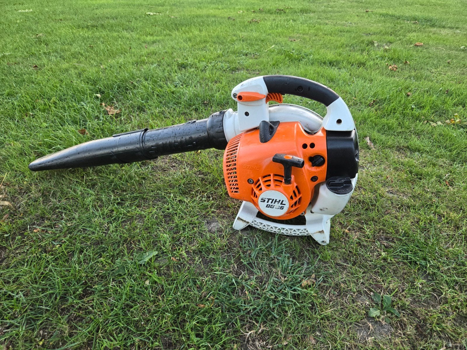 Stihl BG86 bladblazer Handgedragen | BG 86 goedwerkend, Tuin en Terras, Info@stihl.nl, Gebruikt, Handgedragen, Ophalen of Verzenden