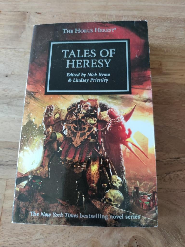 The Horus Heresy - Tales of Heresy (softcover), Boeken, Ophalen of Verzenden, Gelezen, Nick Kyme & Lindsey Priestley (editors)