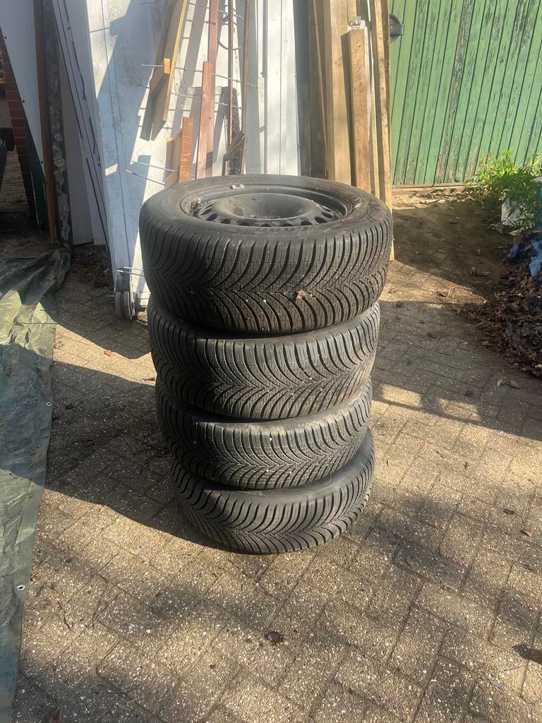 Volkswagen ID-Buzz 255/55R18 105T, Ophalen, 18 inch, Gebruikt, 255 mm