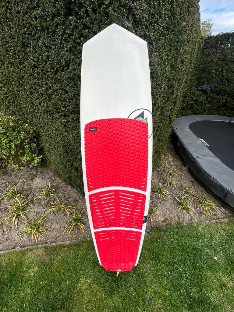 FireWire Tomo Vader Kiteboard surfboard, Watersport en Boten, Kitesurfen, Directional, Ophalen, Zo goed als nieuw, 4 m² of minder