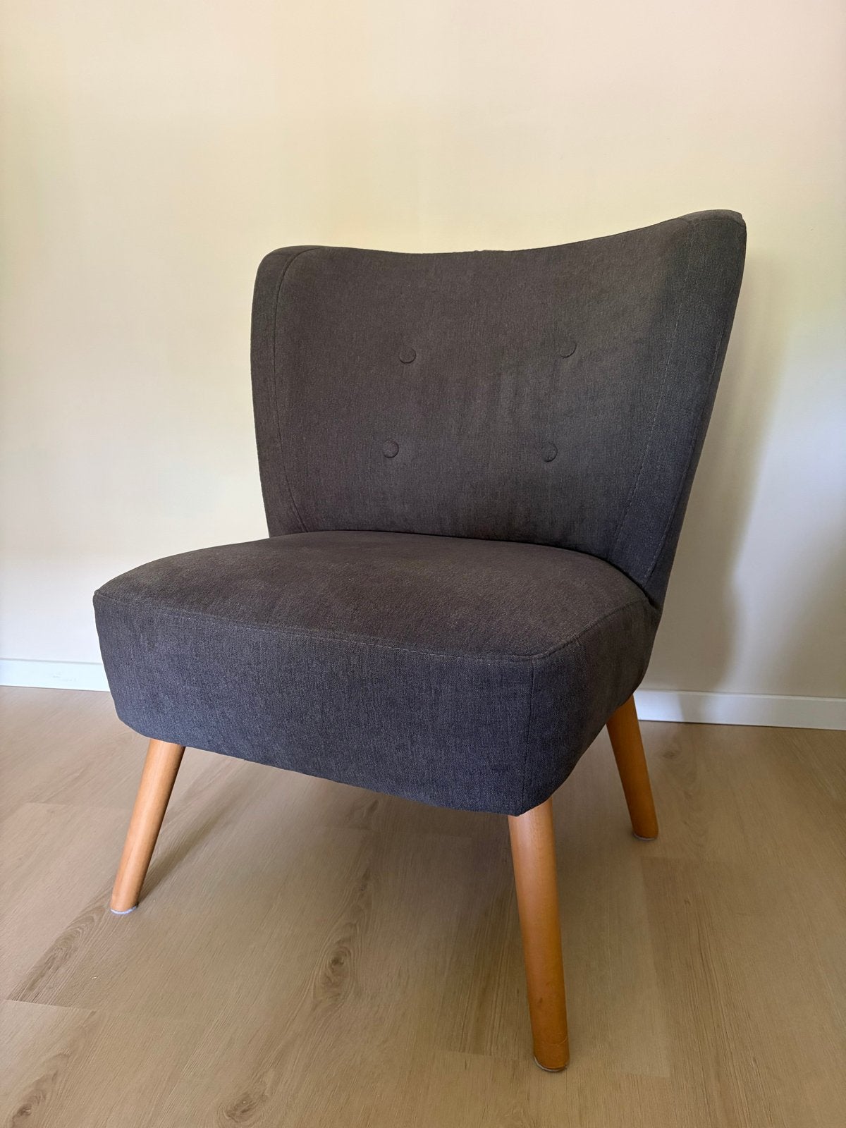 Grijze fauteuil, Huis en Inrichting, Fauteuils, Ophalen, 75 tot 100 cm, Zo goed als nieuw, Stof